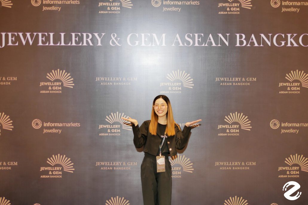 เริ่มแล้ว! Jewellery & Gem ASEAN Bangkok 2025 งานแสดงสินค้าเพื่อธุรกิจอัญมณีและเครื่องประดับระดับนานาชาติ ครบทุกด้านของธุรกิจอัญมณีและเครื่องประดับในที่เดียว Zipevent