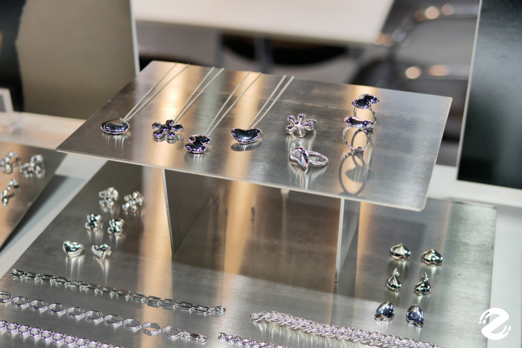 กลับมาอีกครั้ง! Jewellery & Gem ASEAN Bangkok 2026 งานแสดงสินค้าเพื่อธุรกิจอัญมณีและเครื่องประดับนานาชาติ ครบทุกด้านของธุรกิจอัญมณี จัดเต็มกิจกรรมสุด exclusive ตลอด 4 วัน! Zipevent