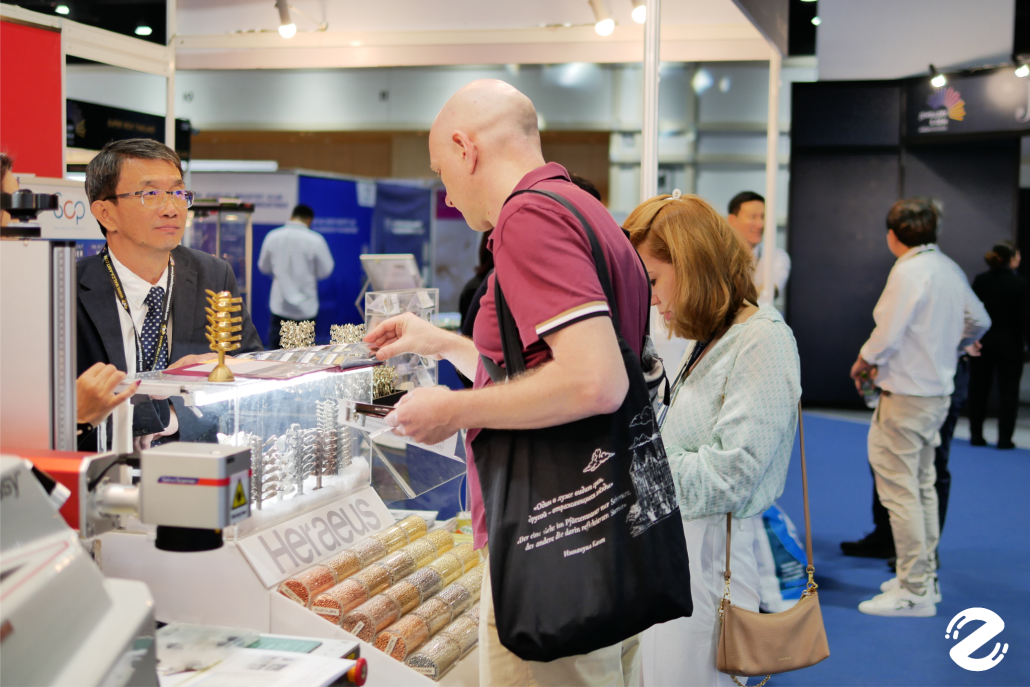 กลับมาอีกครั้ง! Jewellery & Gem ASEAN Bangkok 2026 งานแสดงสินค้าเพื่อธุรกิจอัญมณีและเครื่องประดับนานาชาติ ครบทุกด้านของธุรกิจอัญมณี จัดเต็มกิจกรรมสุด exclusive ตลอด 4 วัน! Zipevent