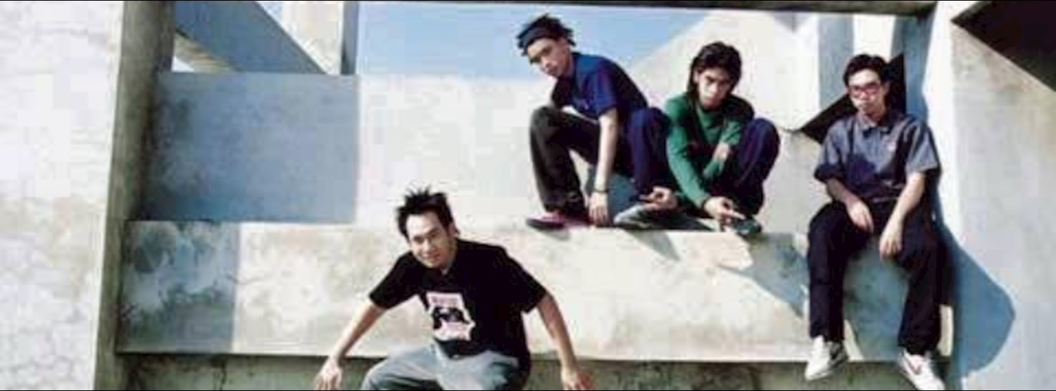 ULTRA CHUADZ Live at Parkin toys Zipevent