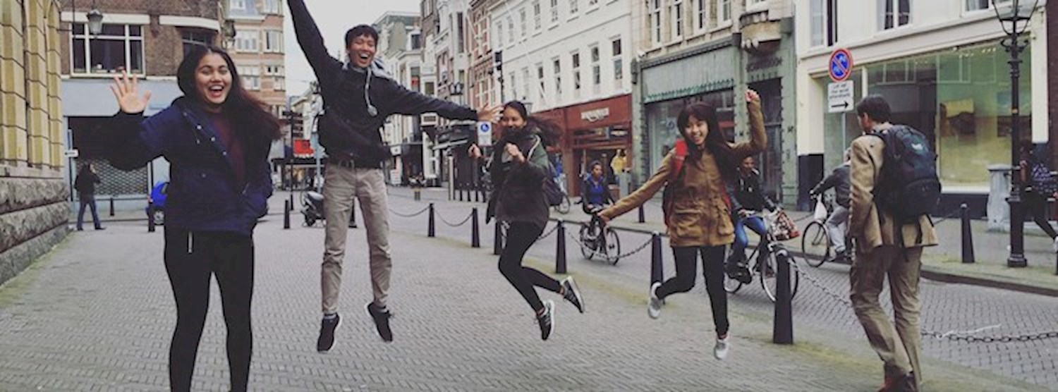 เซสชันข้อมูลกับโรงเรียนปรับพื้นฐานและมหาวิทยาลัยที่เปิดสอนป.ตรี Zipevent