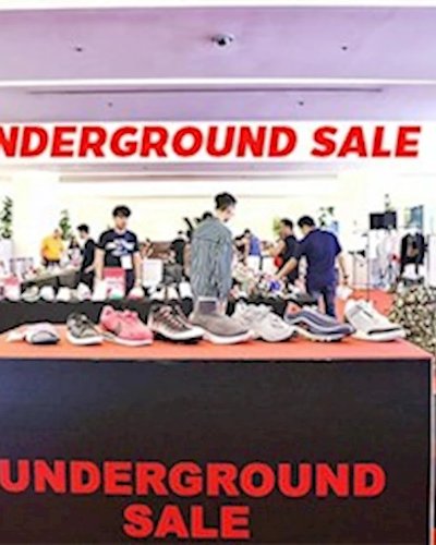 UNDERGROUND SALE Zipevent