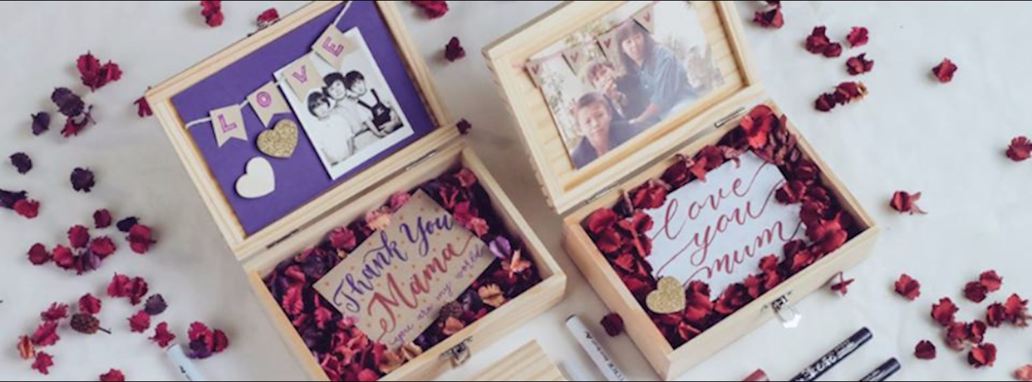 Calligraphy for Mother's day Zipevent