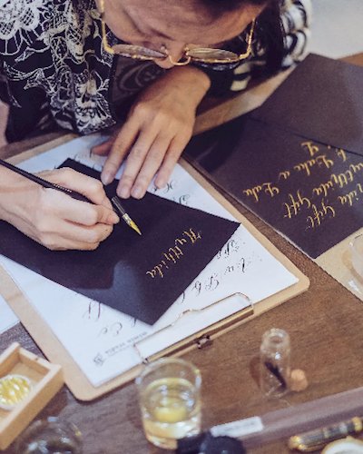 ** Dip into flowy Calligraphy *** dip pen ** Zipevent