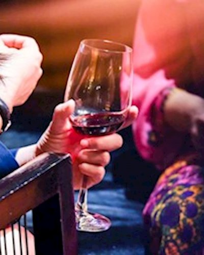 Free Flow Wine Tasting & Tapas Zipevent