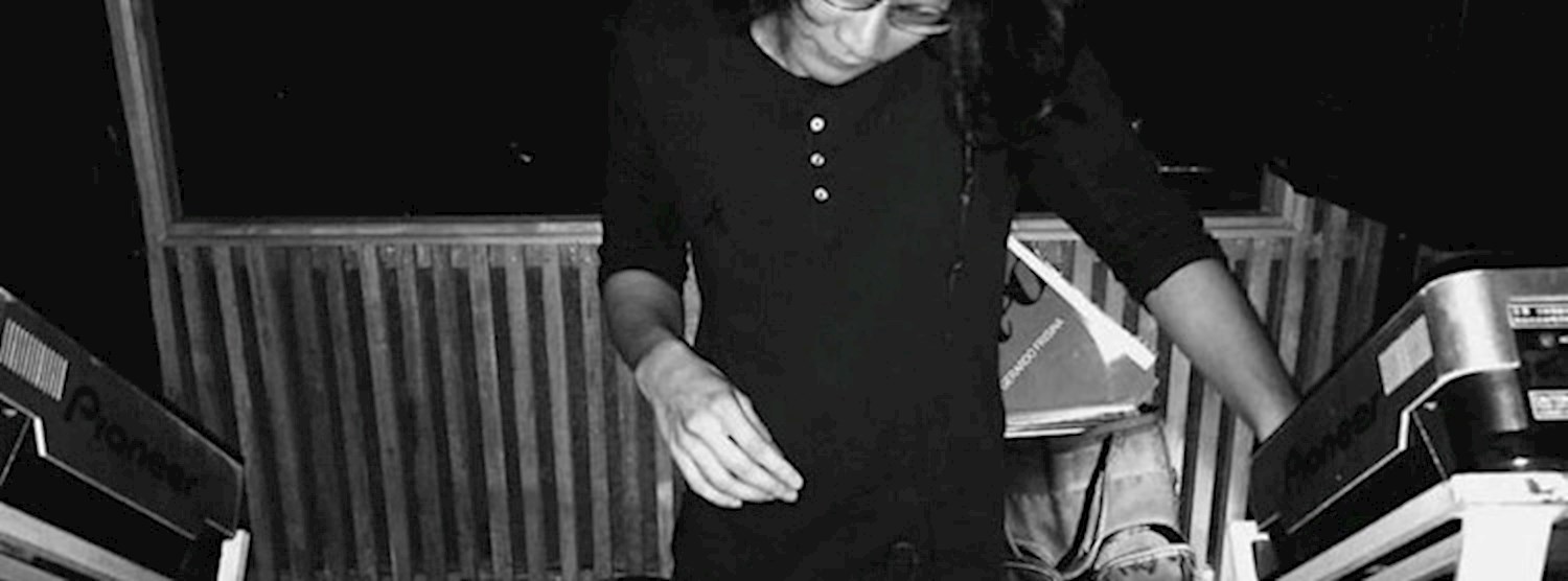 Free Entry : Jazzy Sunday with Dj Ben Zipevent