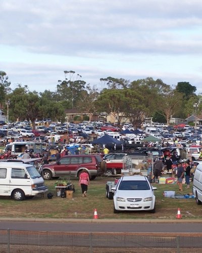 Northam Vintage Swap Meet & Show and Shine Zipevent