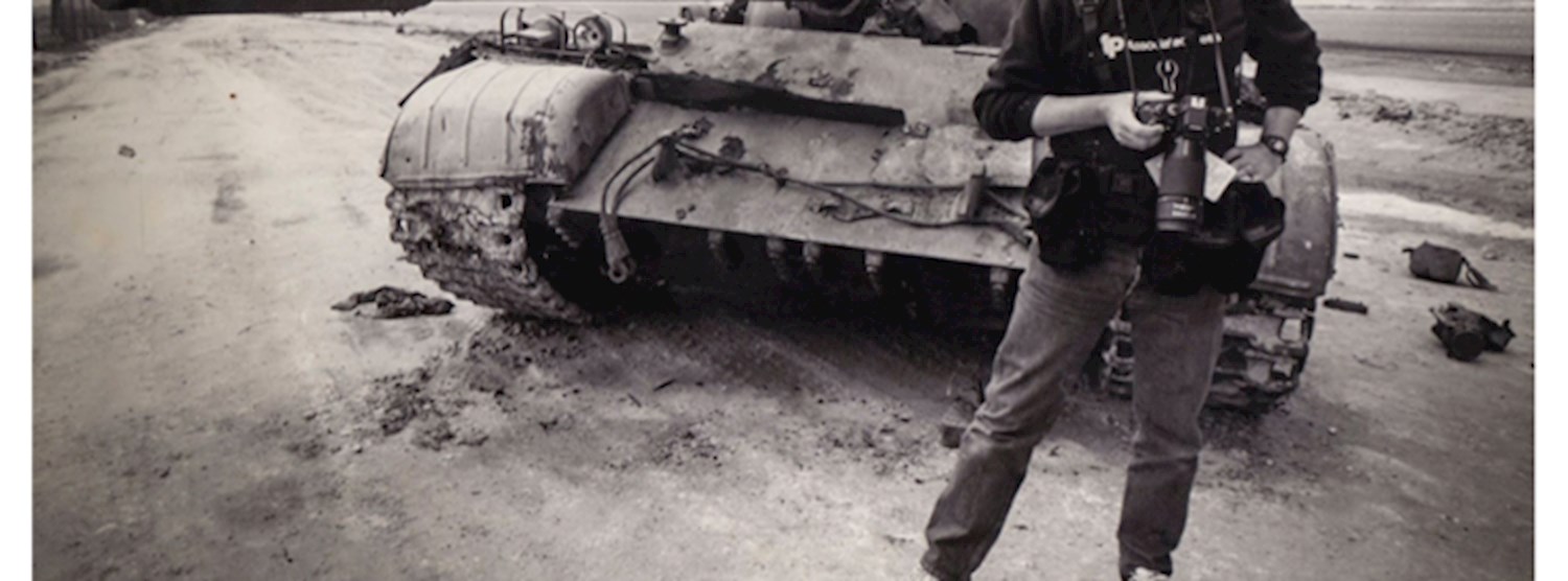 Exhibition: ‘A VIEW FROM THE EDGE’ by David Longstreath Zipevent