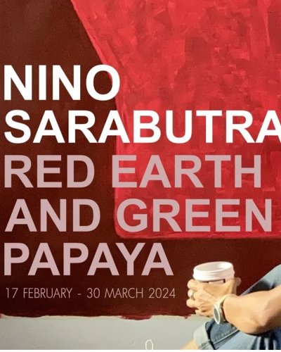 Red Earth and Green Papaya Zipevent