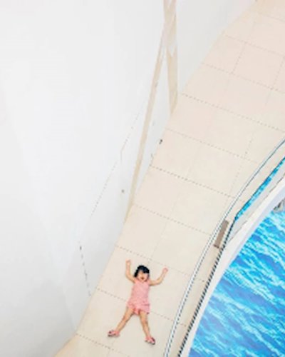ALL THAT GLITTERS - Photography Exhibition by Adam Birkan Zipevent